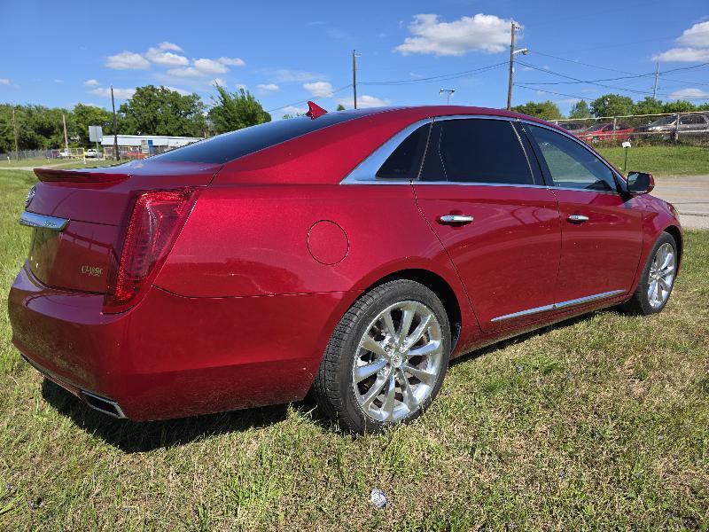 Cadillac XTS Premium 2013