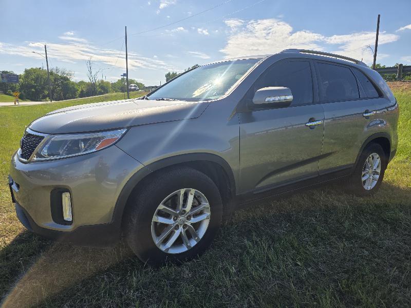 Kia Sorento LX 2WD 2015