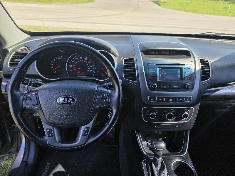 Kia Sorento LX 2WD 2015