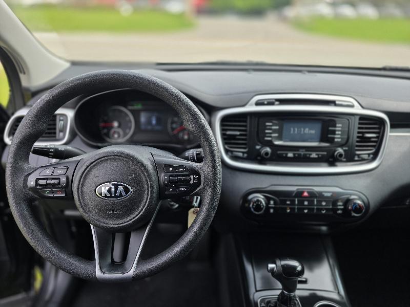 Kia Sorento LX 2WD 2017