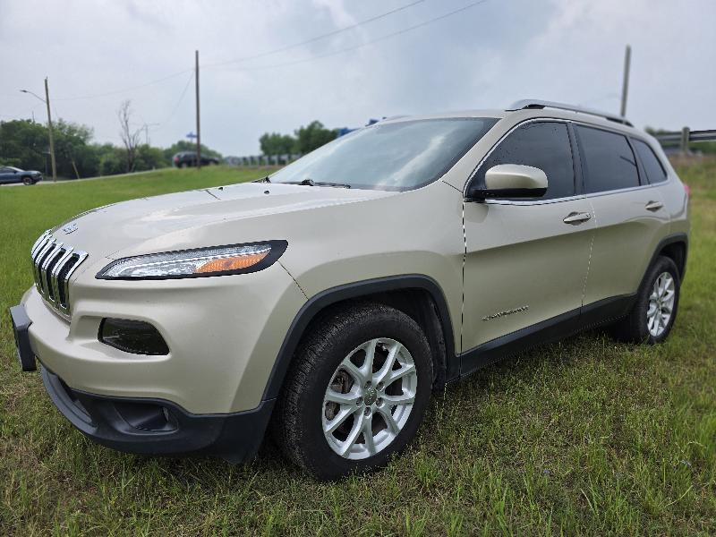 Jeep Cherokee Latitude FWD 2015