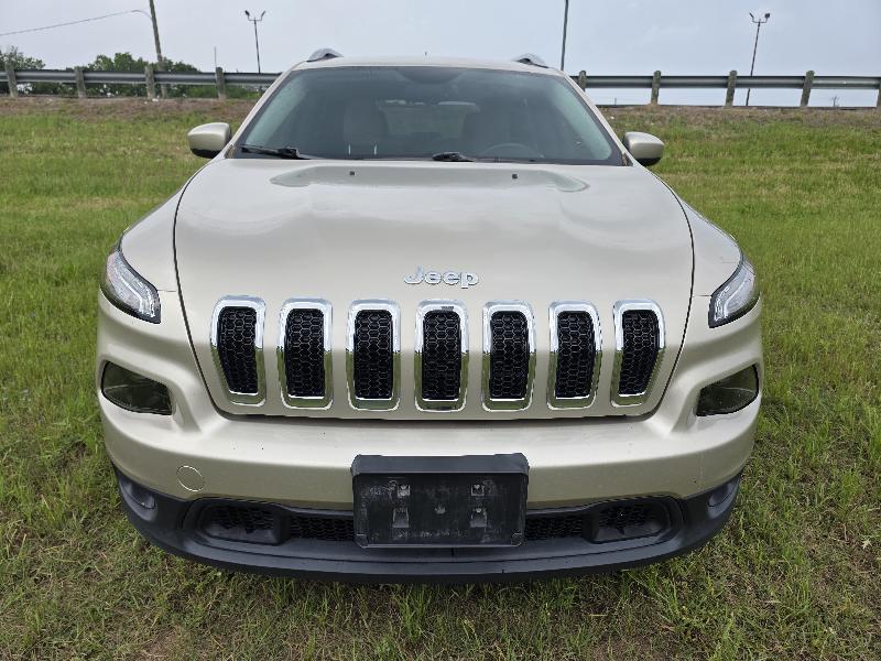 Jeep Cherokee Latitude FWD 2015