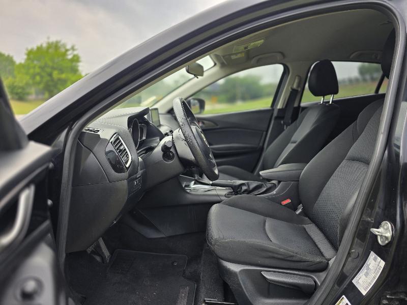 Mazda MAZDA3 i Sport AT 4-Door 2015