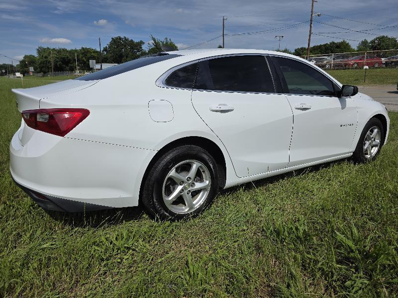 Chevrolet Malibu LS 2018