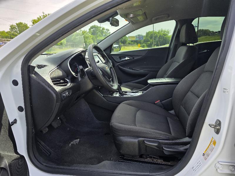 Chevrolet Malibu LS 2018