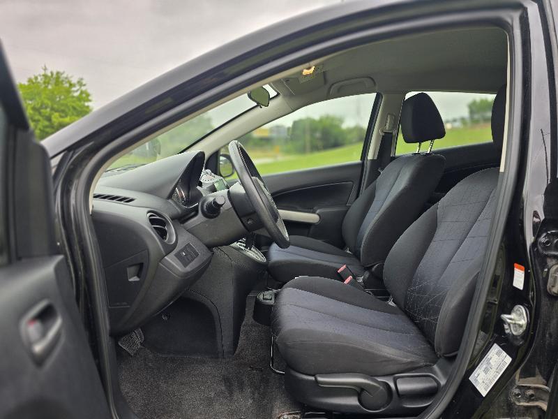 Mazda MAZDA2 Sport 2011