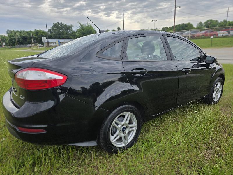 Ford Fiesta SE Sedan 2019