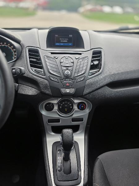 Ford Fiesta SE Sedan 2019
