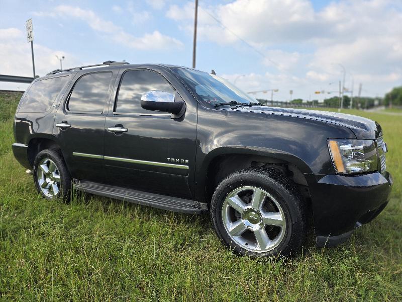 2011 Chevrolet Tahoe 2WD LTZ's photo