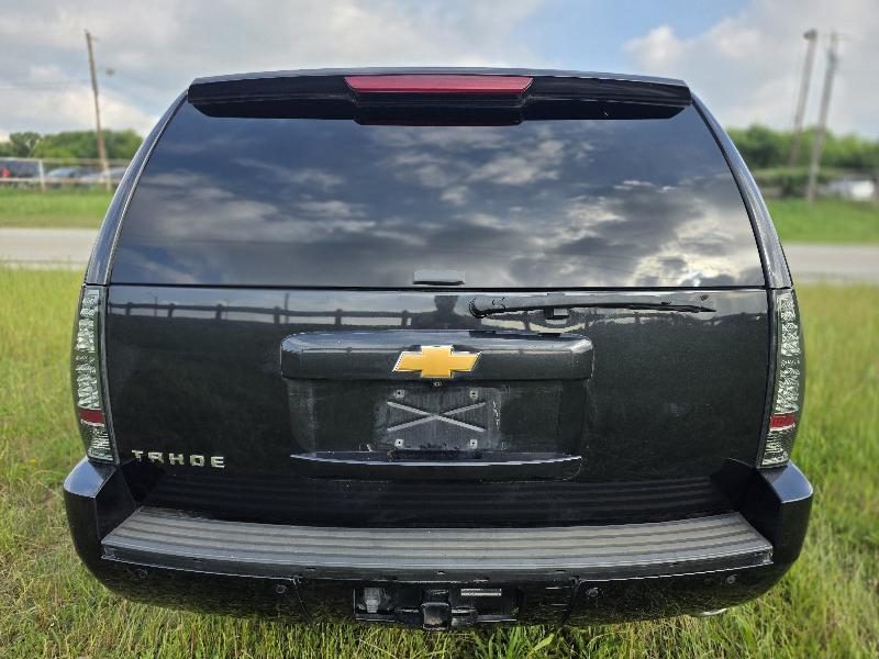 Chevrolet Tahoe LTZ 2WD 2011