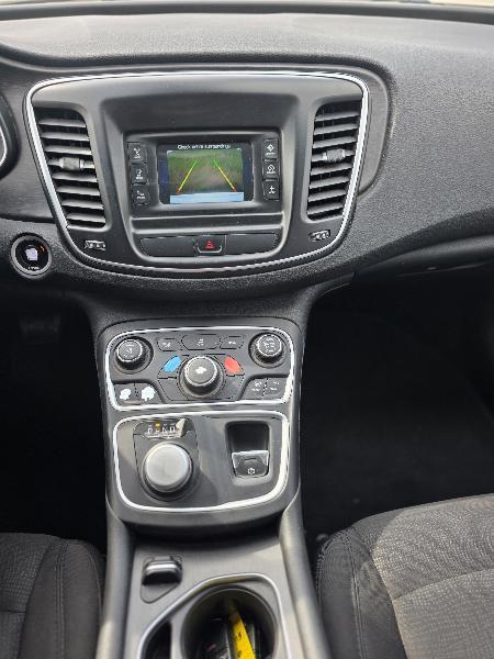 Chrysler 200 Limited 2016