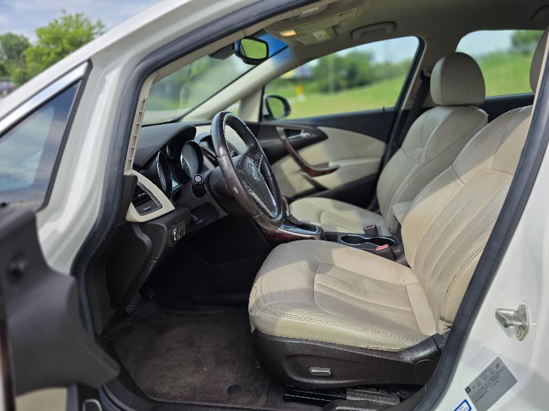 Buick Verano Leather 2012