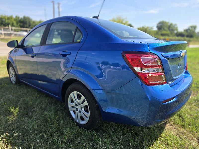 Chevrolet Sonic LS Auto Sedan 2019