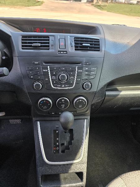 Mazda MAZDA5 Sport 2012