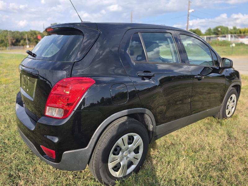 Chevrolet Trax LS FWD 2017