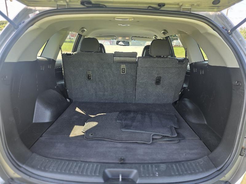 Kia Sorento LX 2WD 2012