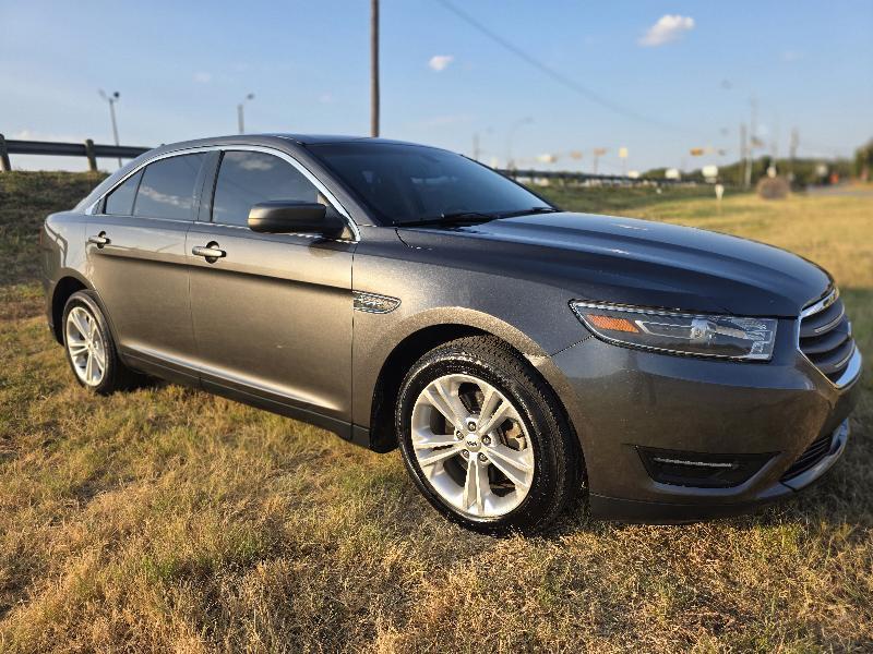 Ford Taurus SEL FWD 2015