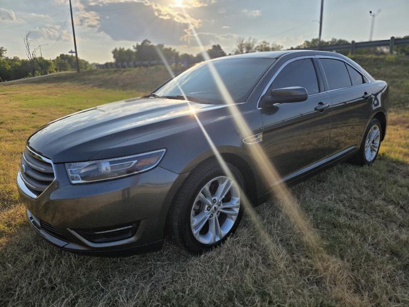 Ford Taurus SEL FWD 2015