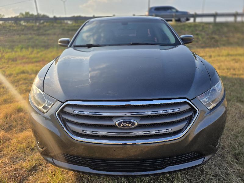 Ford Taurus SEL FWD 2015