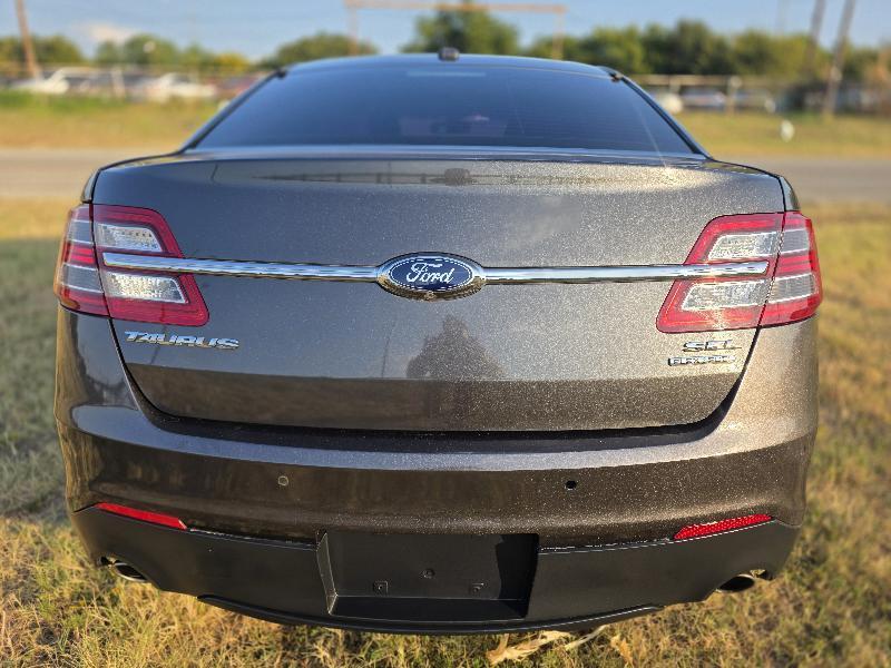 Ford Taurus SEL FWD 2015