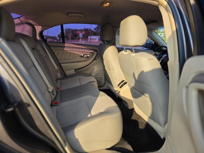 Ford Taurus SEL FWD 2015