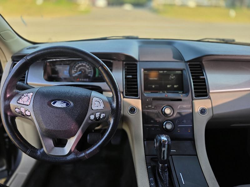 Ford Taurus SEL FWD 2015