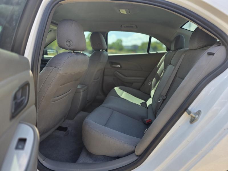Chevrolet Malibu LS 2015