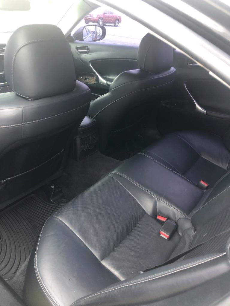 Lexus IS  2009