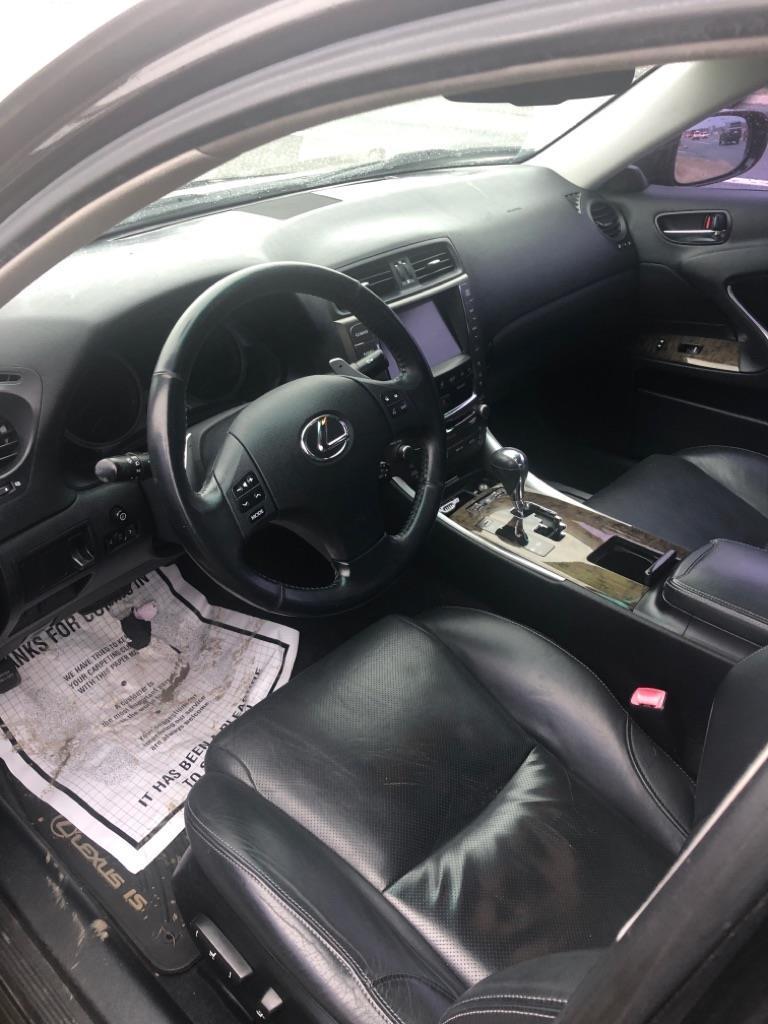 Lexus IS  2009