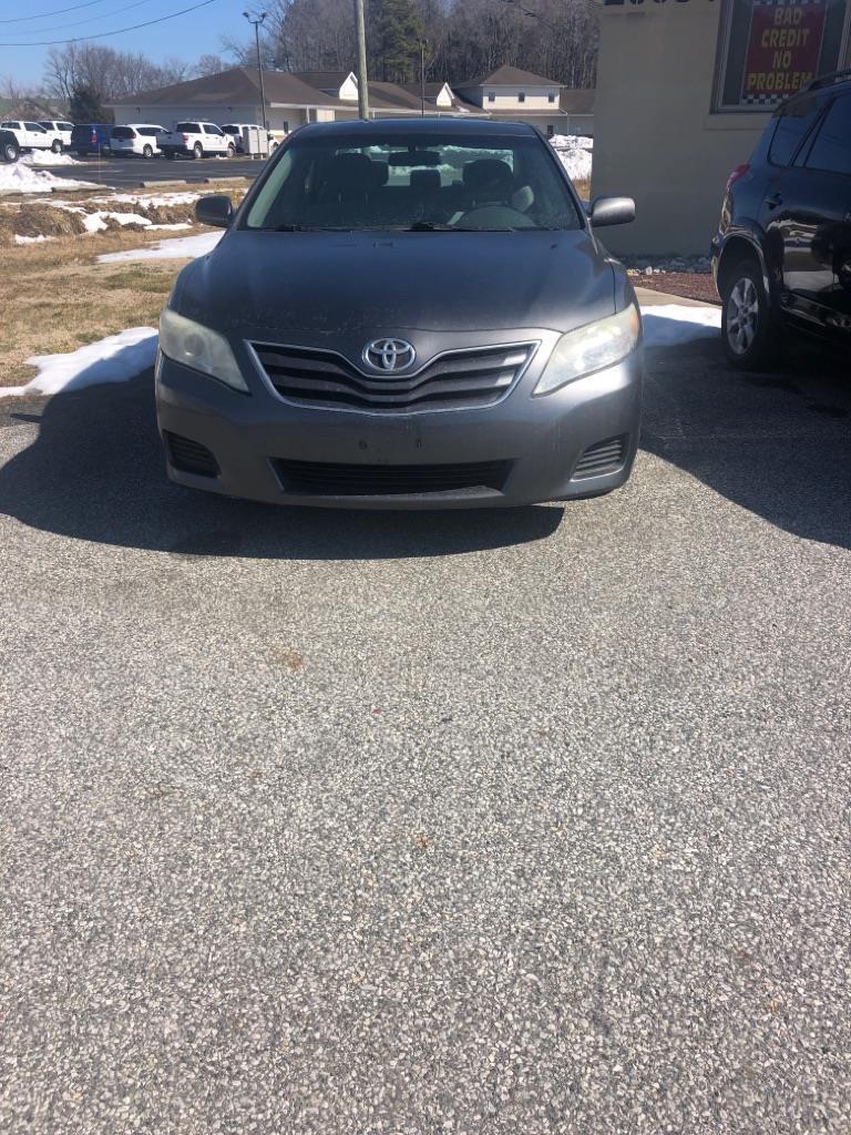 Toyota Camry  2011
