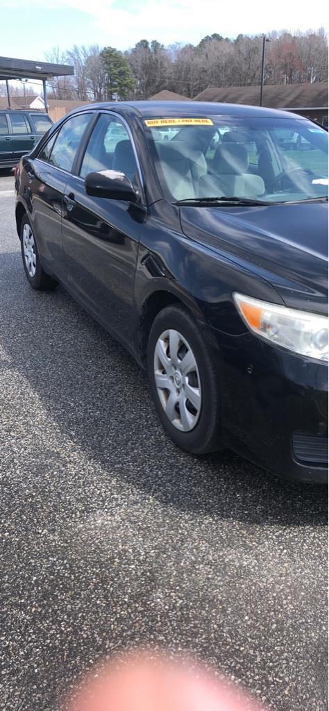 Toyota Camry  2011