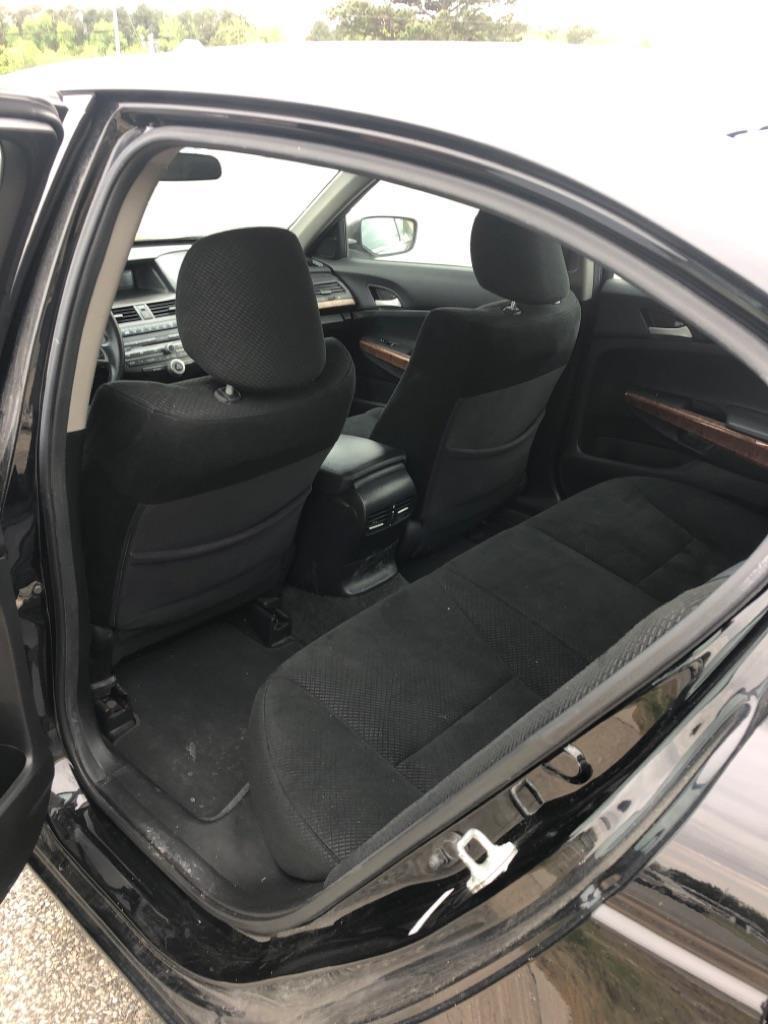 Honda Accord  2011