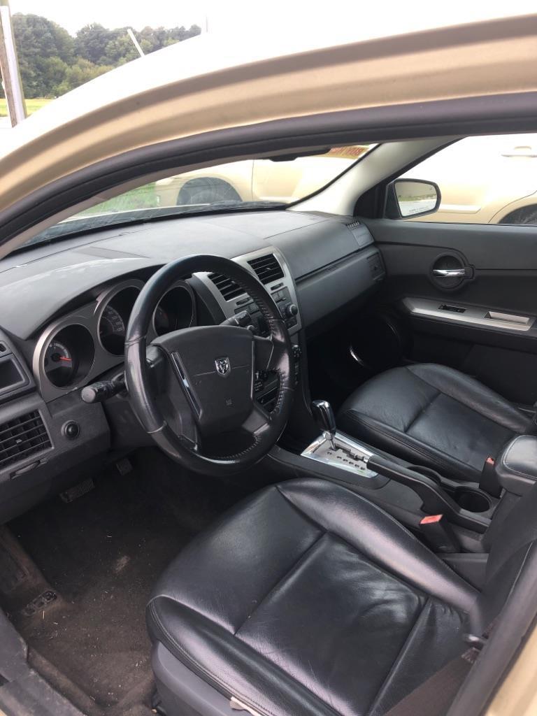 Dodge Avenger  2010
