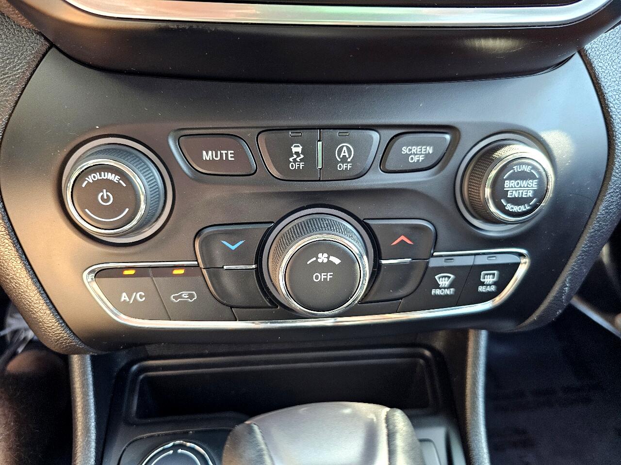 Jeep Cherokee Latitude Plus 4WD 2020