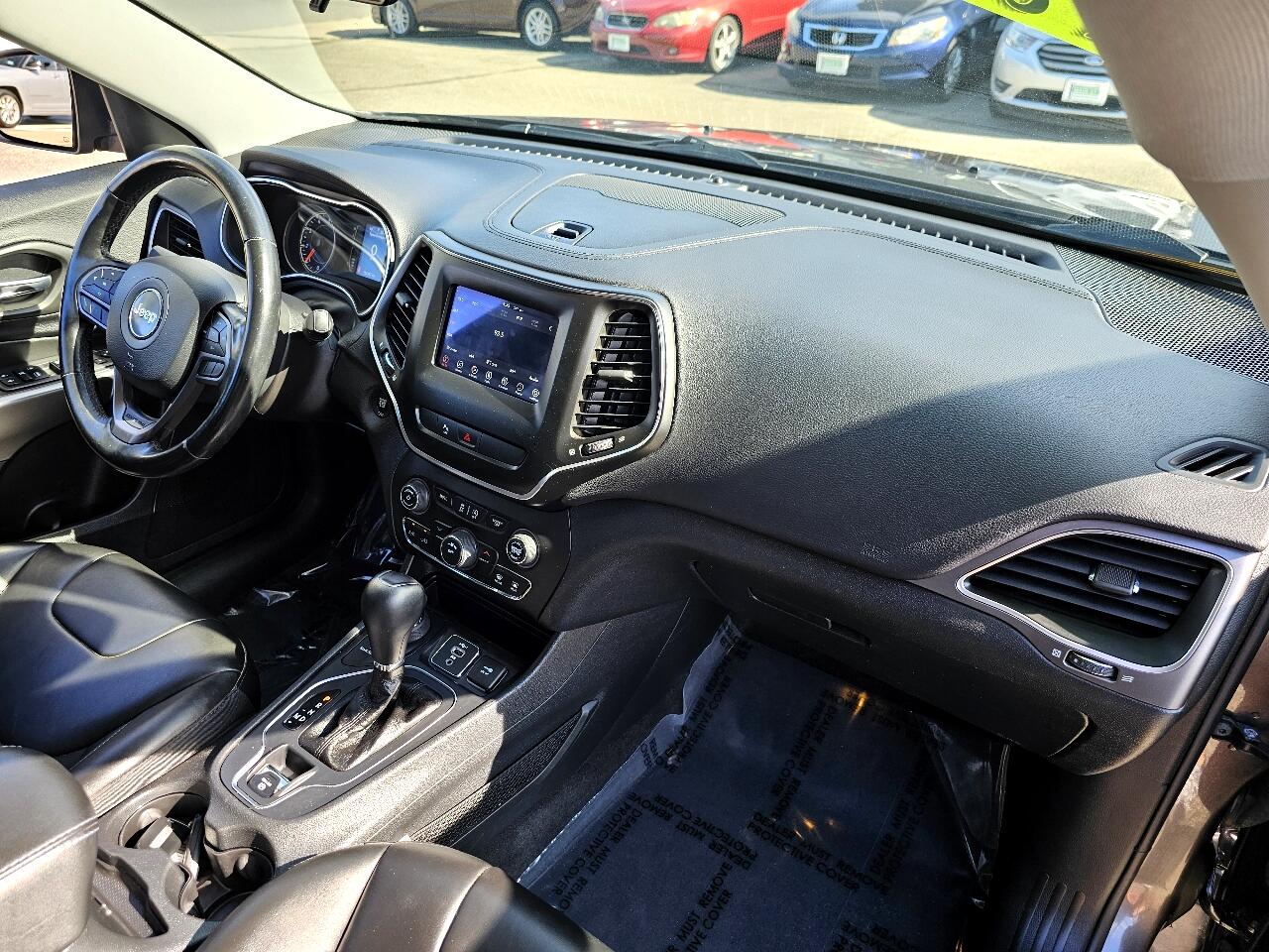 Jeep Cherokee Latitude Plus 4WD 2020