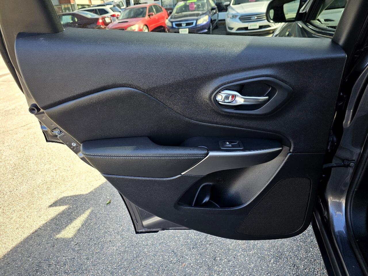 Jeep Cherokee Latitude Plus 4WD 2020