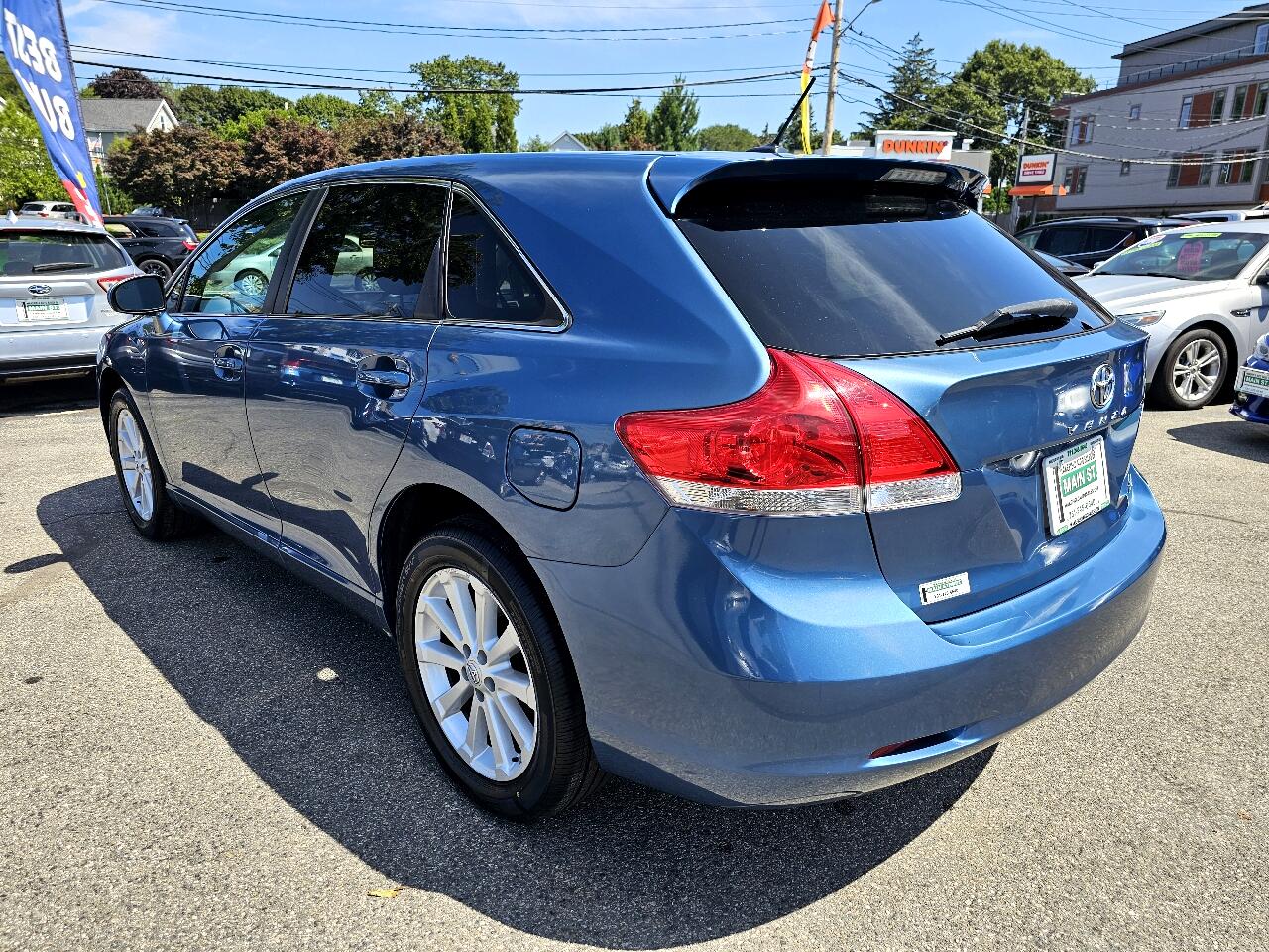 Toyota Venza LE I4 AWD 2012