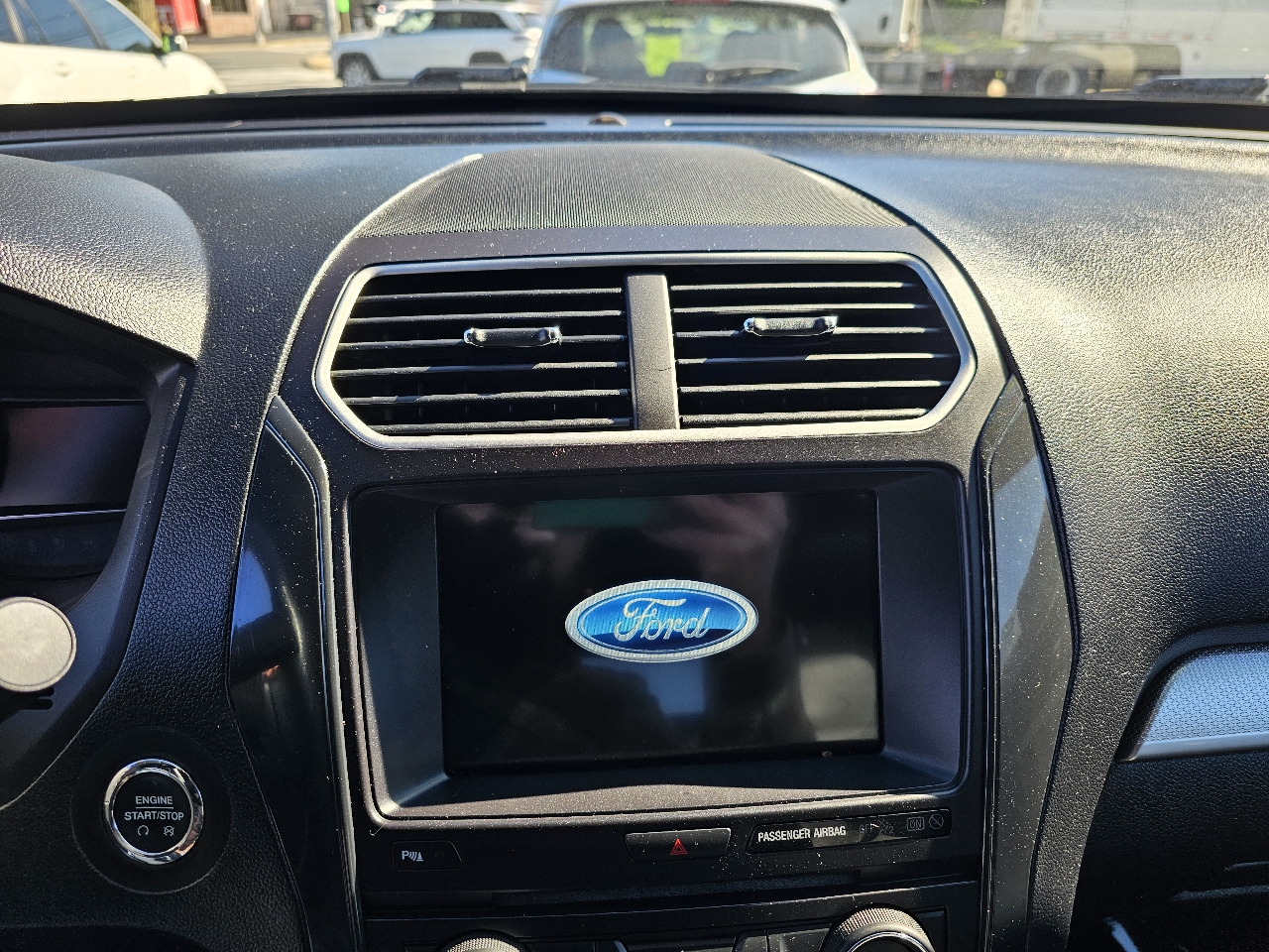 Ford Explorer XLT 4WD 2017