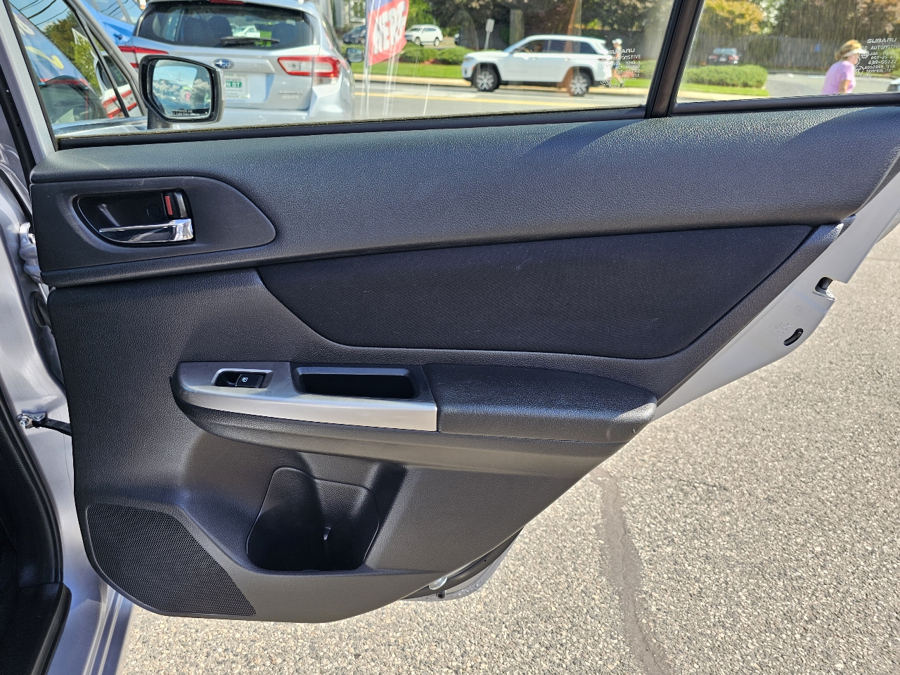 Subaru Impreza 2.0i Premium PZEV 5-Door 2015