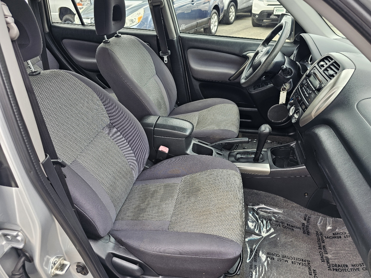 Toyota RAV4 2WD 2004