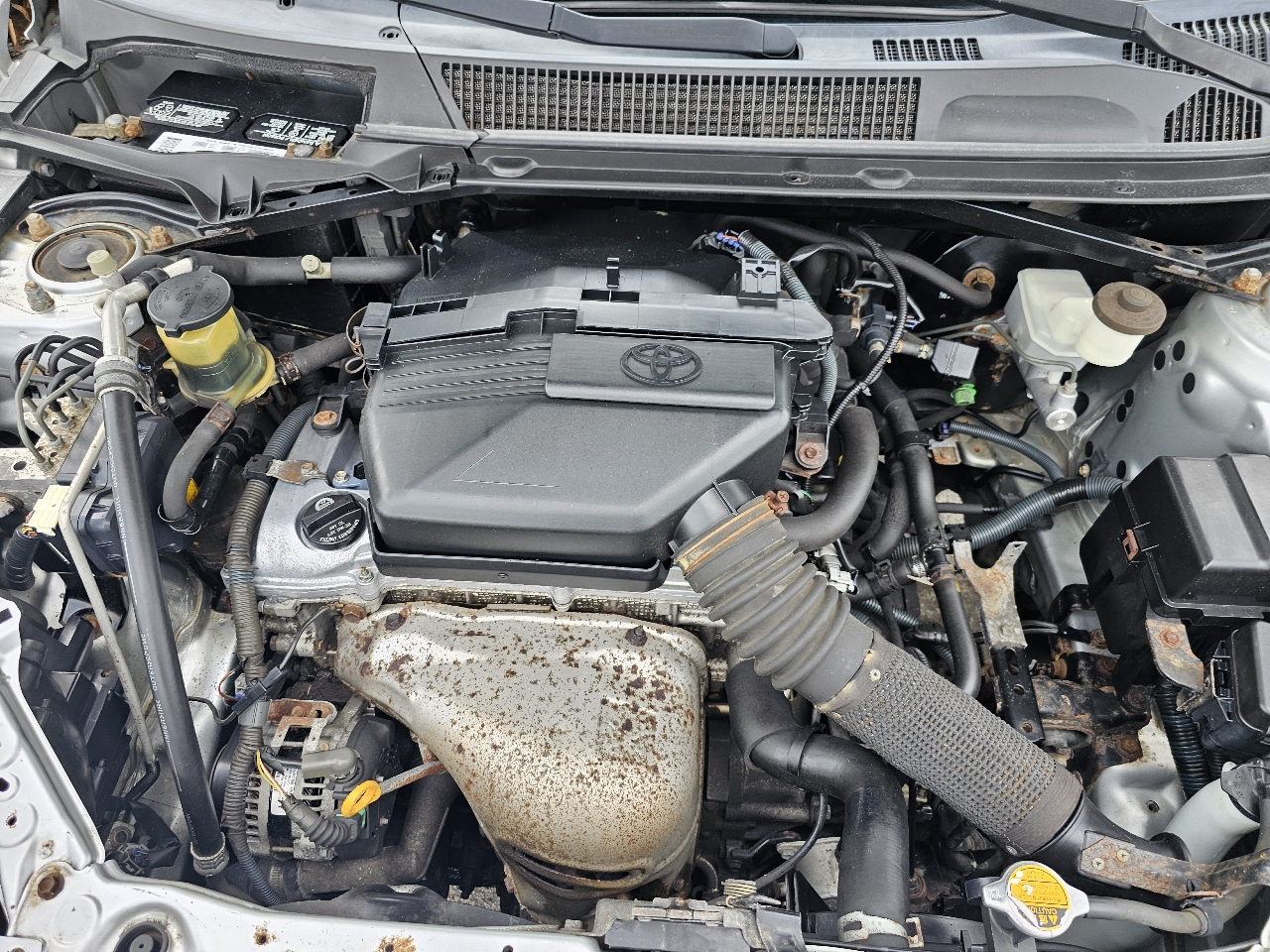 Toyota RAV4 2WD 2004