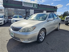 2005 Toyota Camry 