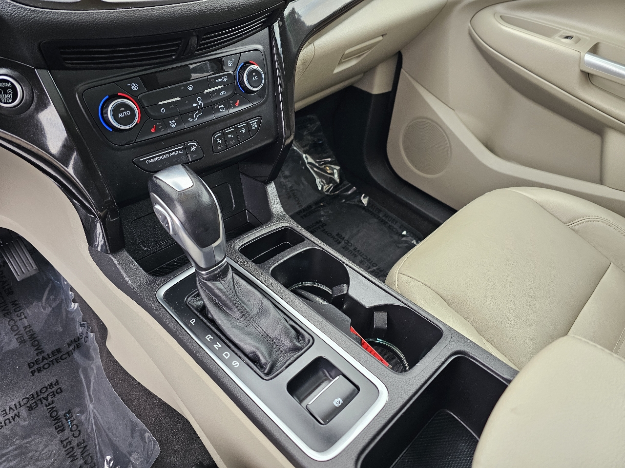 Ford Escape Titanium 4WD 2019