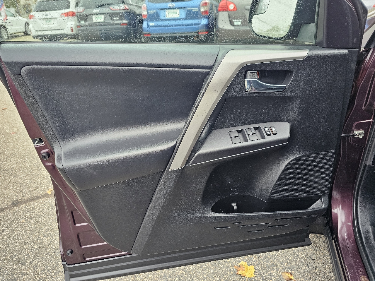 Toyota RAV4 XLE AWD 2016