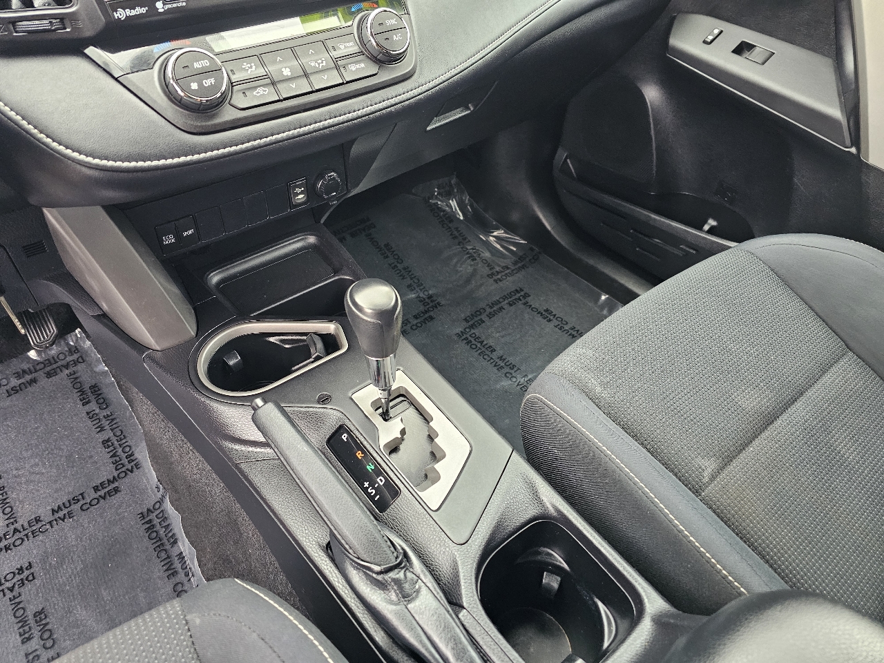 Toyota RAV4 XLE AWD 2016