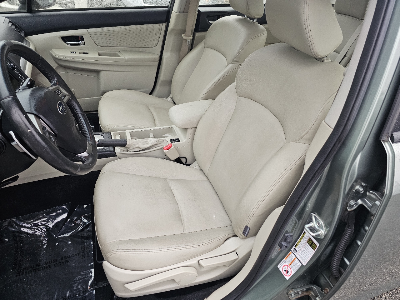 Subaru Impreza Limited 4-Door+S/R 2014