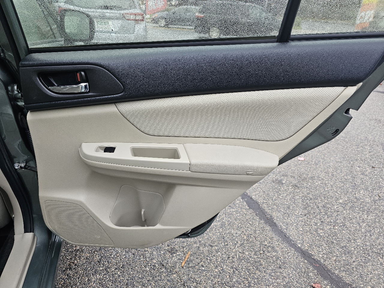 Subaru Impreza Limited 4-Door+S/R 2014