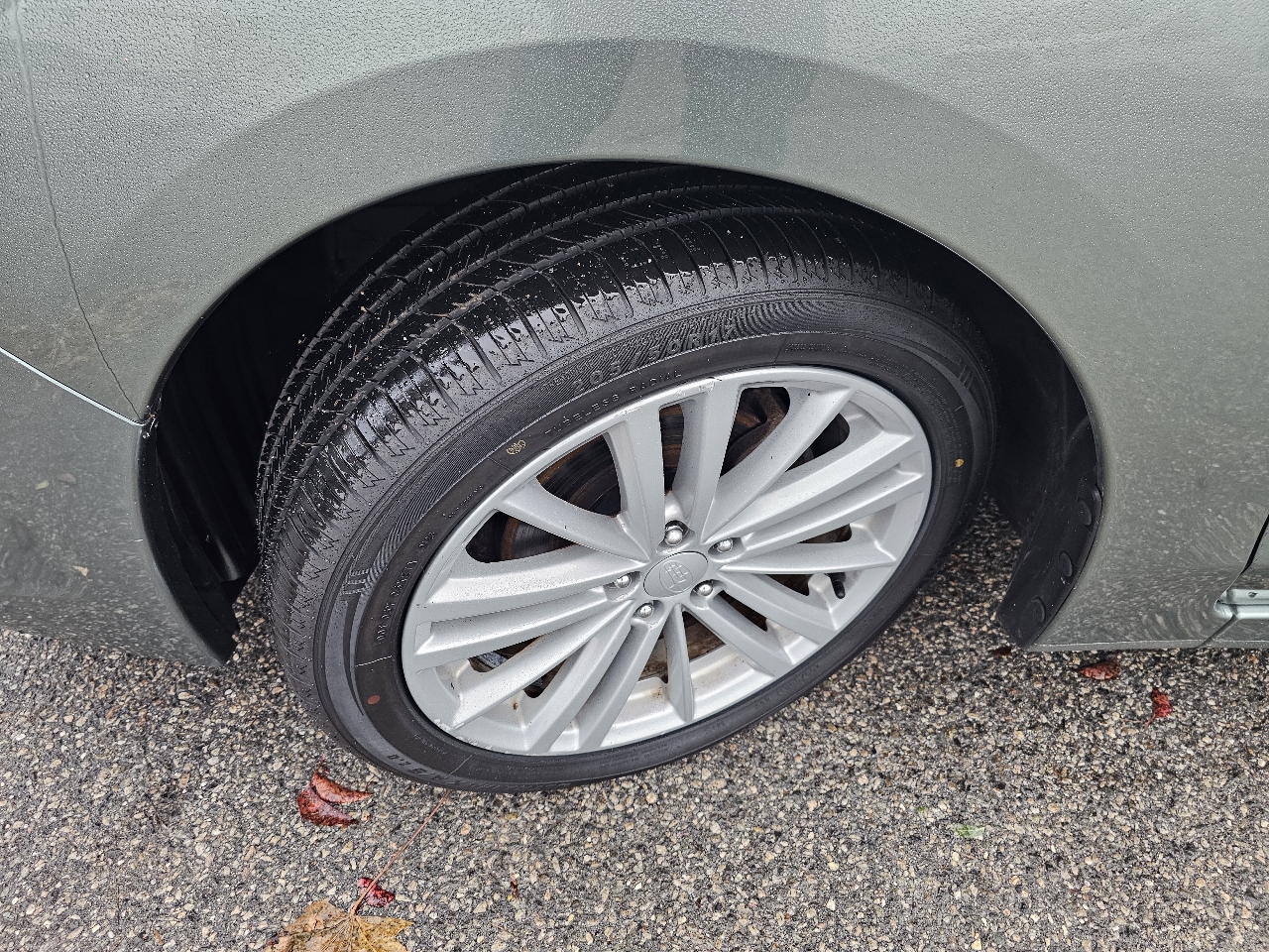 Subaru Impreza Limited 4-Door+S/R 2014