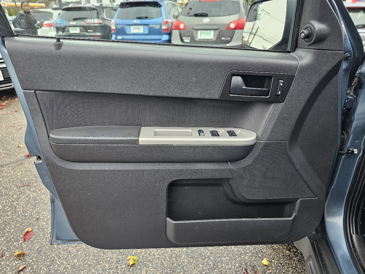 Ford Escape XLT 4WD 2010