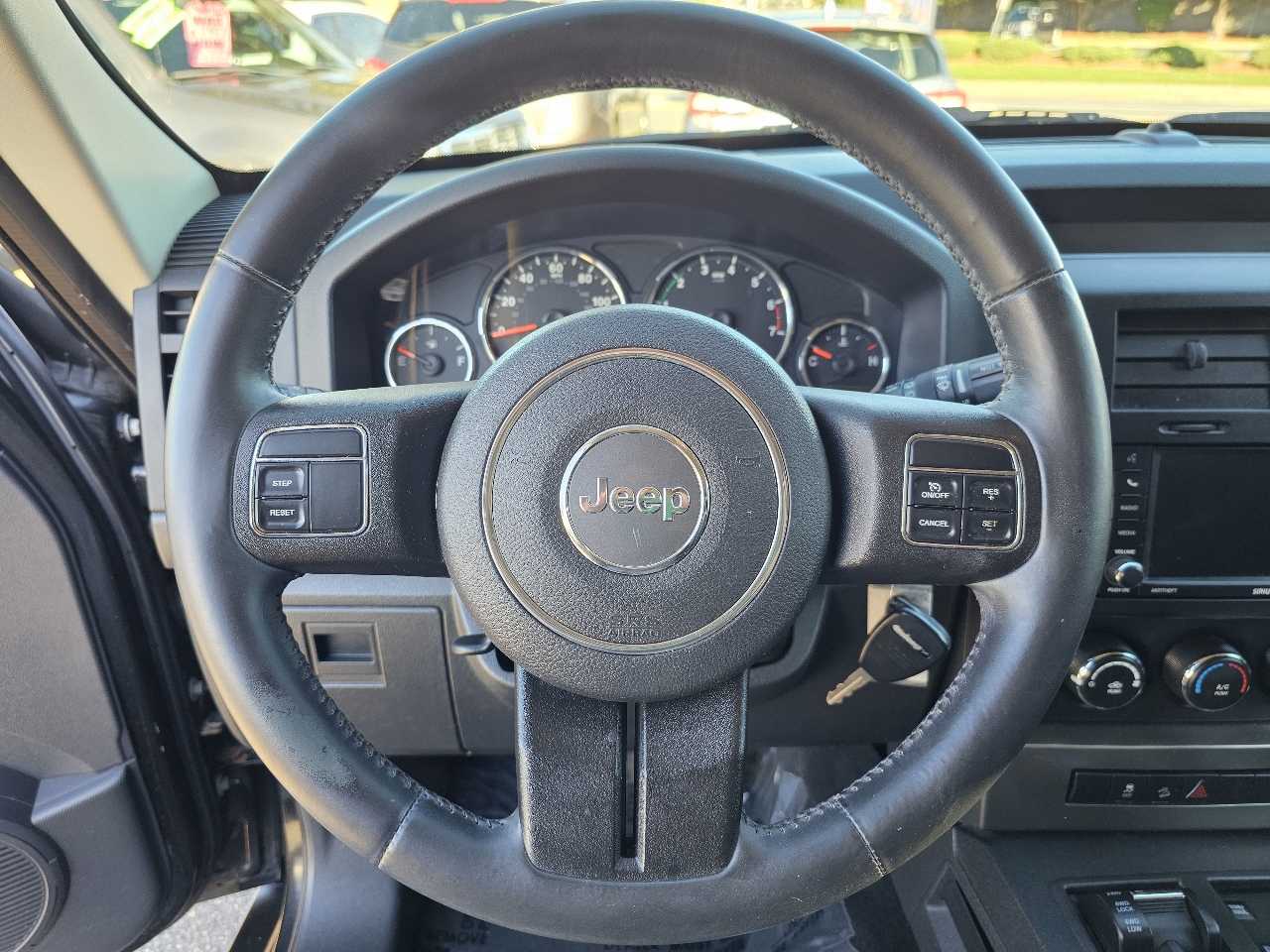 Jeep Liberty Sport 4WD 2012